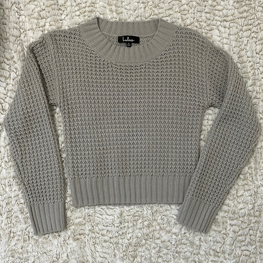 Lulu’s Cropped Grey Sweater